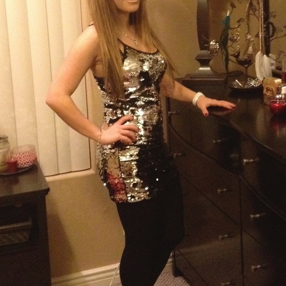 Sparkly Silver Dress - Picture 4 of 4